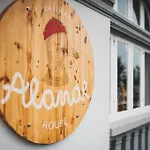 Alamar House Salinas (Castrillon)
