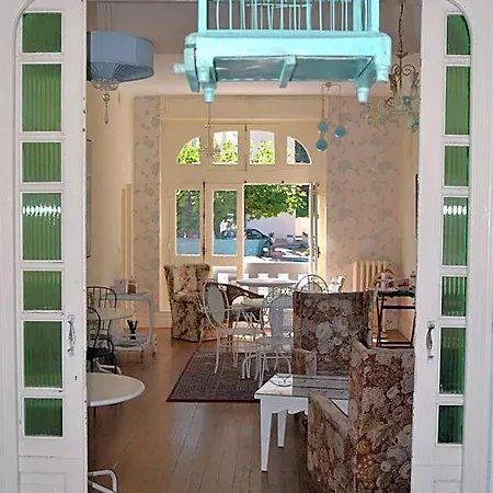 Alamar House