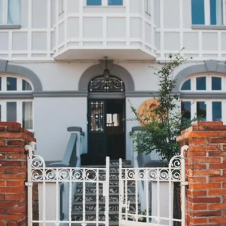 Alamar House Vandrerhjem Salinas (Castrillon)