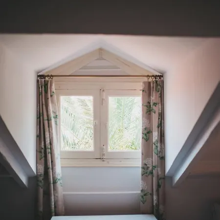 Alamar House *