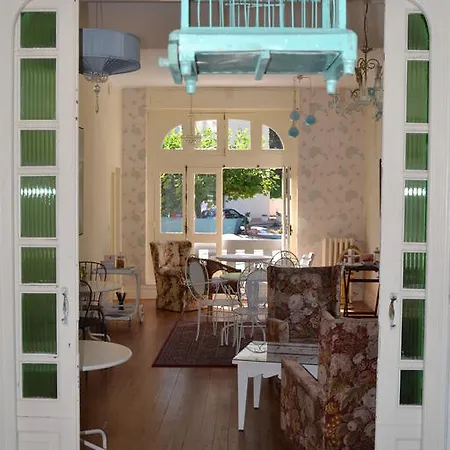 Alamar House ساليناس