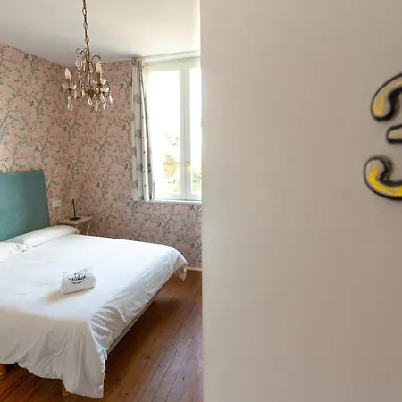 Alamar House بيت شباب